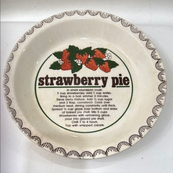 Strawberry Pie Ceramic Pie Plate Recipe 10 In X 1 1/4 In Round Beige Brown Red - Picture 9 of 9